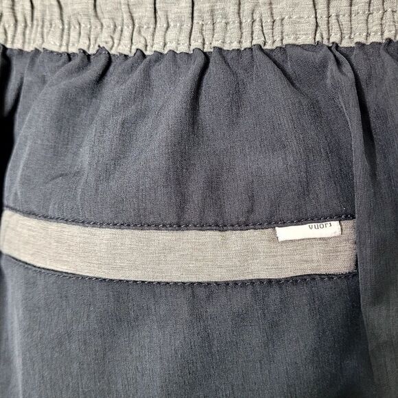 Vuori Banks Shorts Size Small - Picture 7 of 9